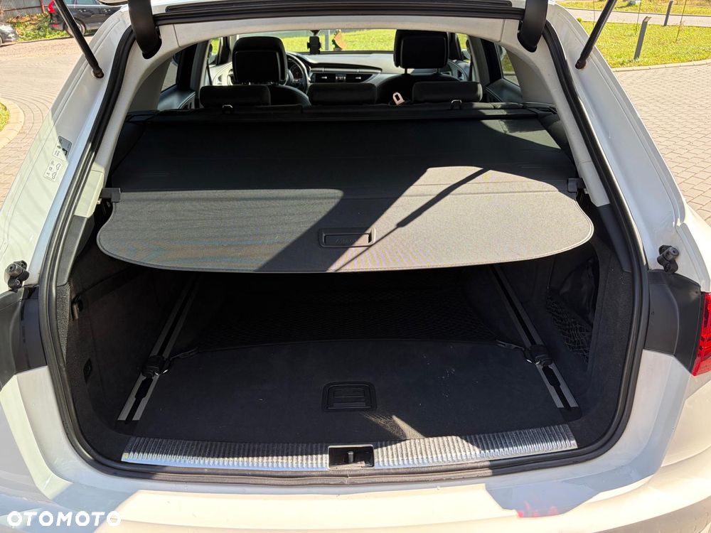 Audi A6 Avant 2.0 TDI Ultra - 16