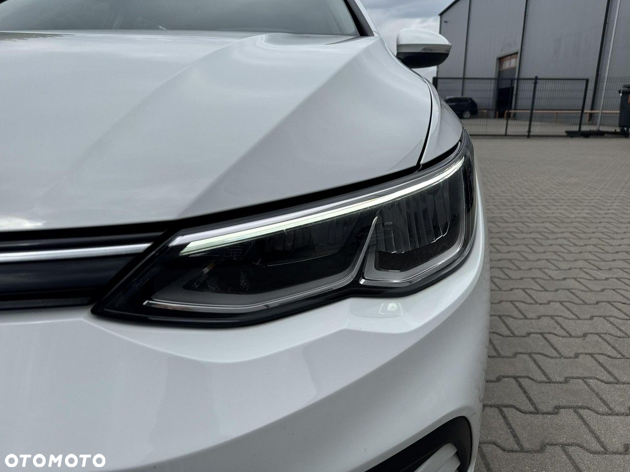 Volkswagen Golf - 9