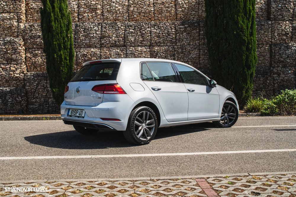 VW Golf 1.6 TDI Highline DSG - 6