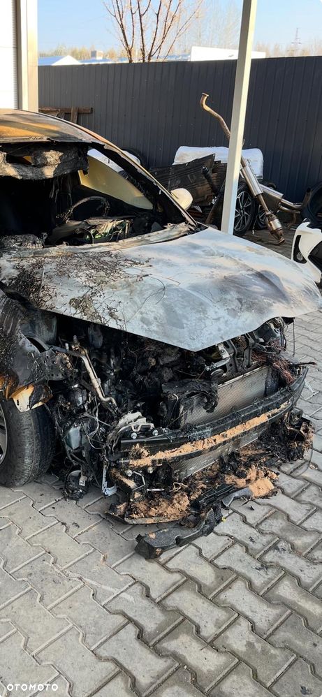 Toyota Yaris Hybrid 1.5 Executive - 2