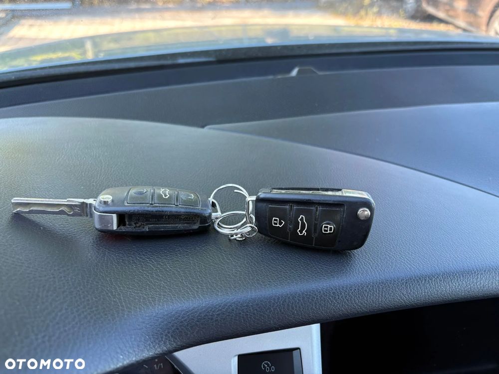 Audi A6 Avant 3.0 TDI DPF quattro tiptronic - 10