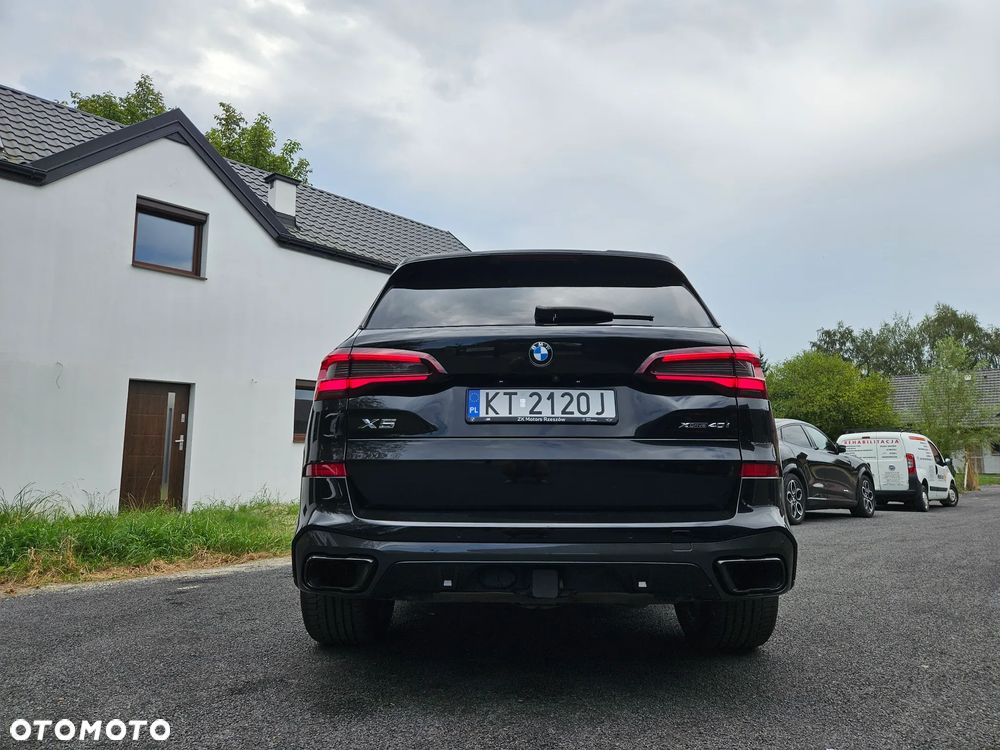BMW X5 xDrive40i - 7