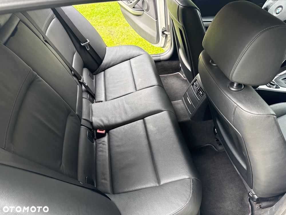 BMW Seria 3 - 8