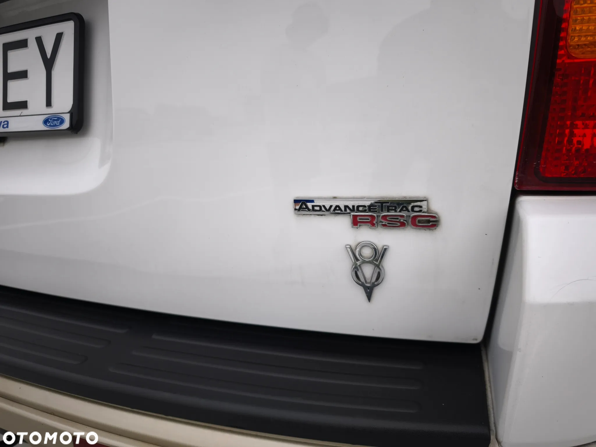 Ford Explorer 4.6 4WD - 12