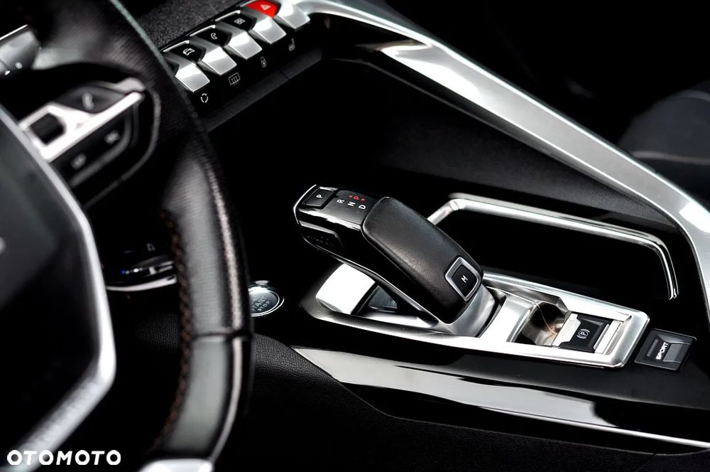 Peugeot 3008 1.5 BlueHDi GT Pack S&S EAT8 - 18