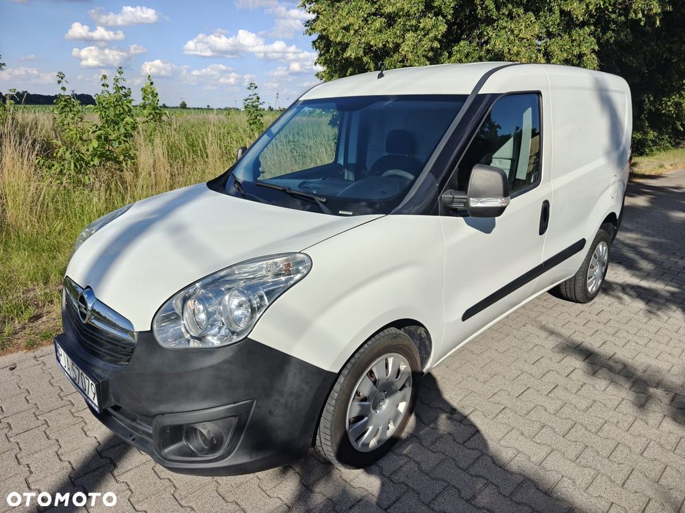 Opel COMBO - 24