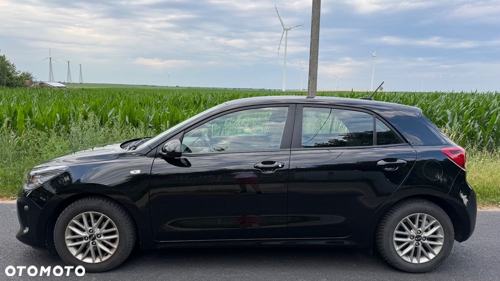 Kia Rio - 7