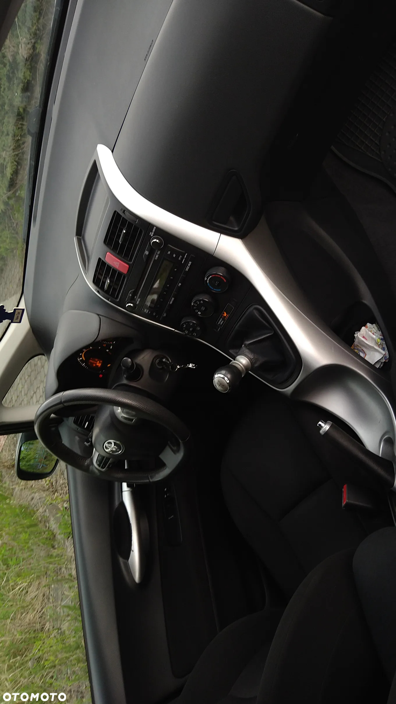 Toyota Auris 1.33 VVT-i Active - 7