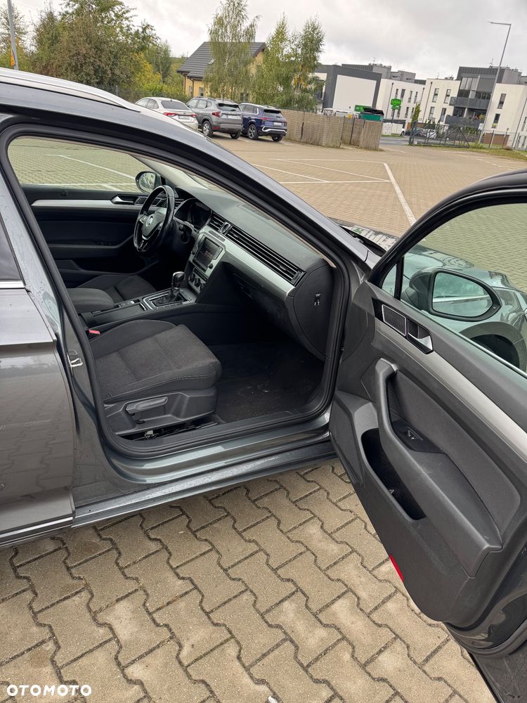 Volkswagen Passat 2.0 TDI (BlueMotion Technology) DSG Comfortline - 21