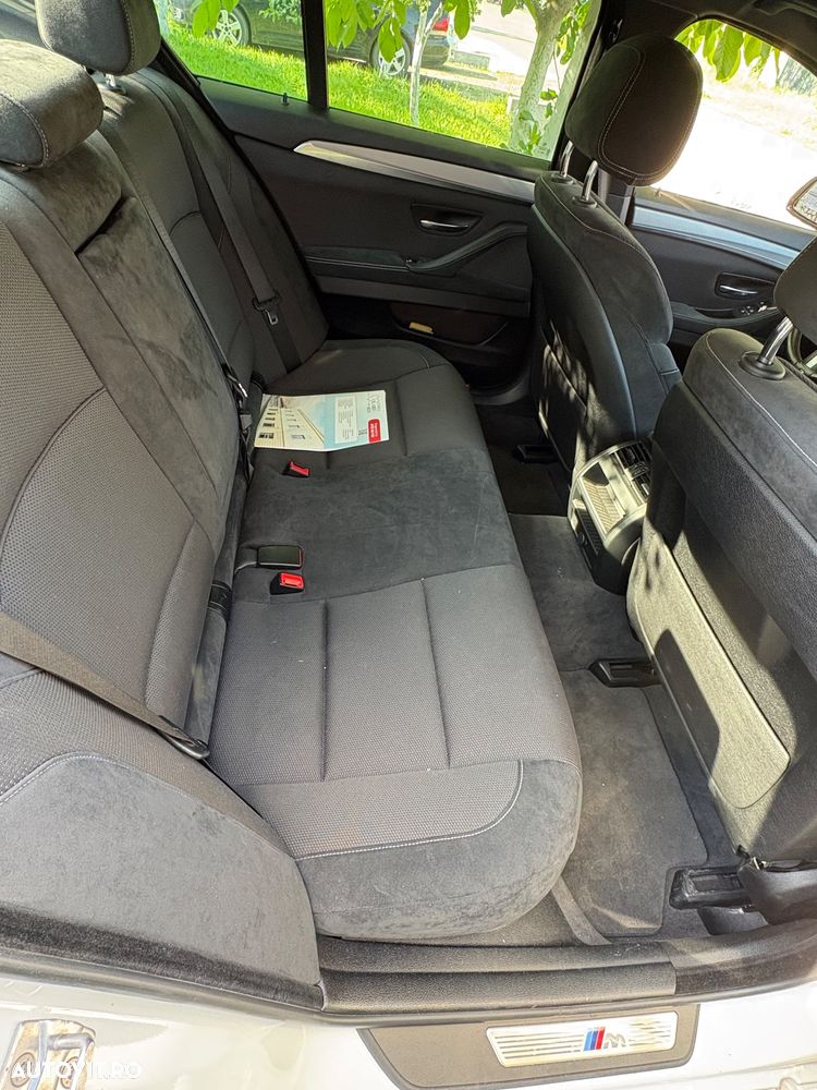 BMW Seria 5 520i - 10