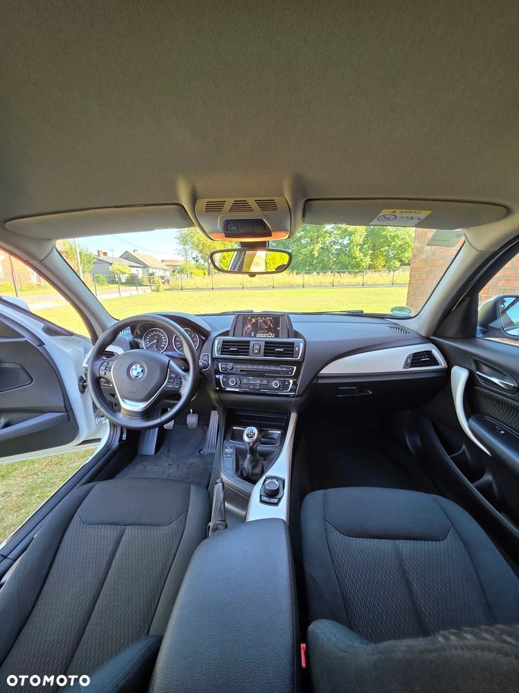 BMW Seria 1 116i Edition Metropolitan - 13