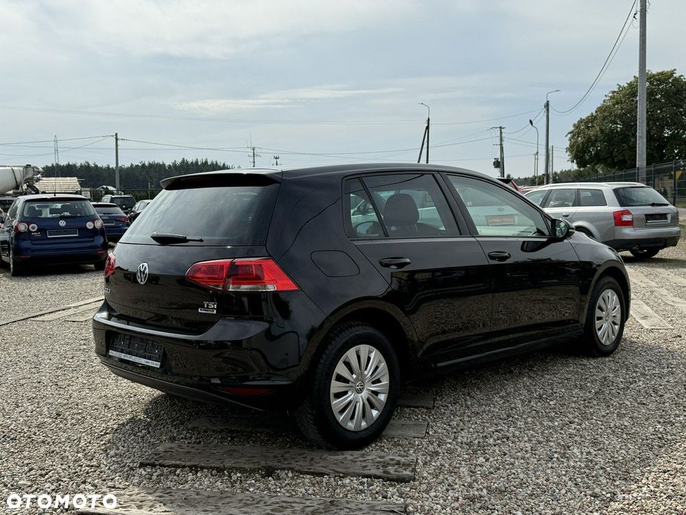 Volkswagen Golf - 16