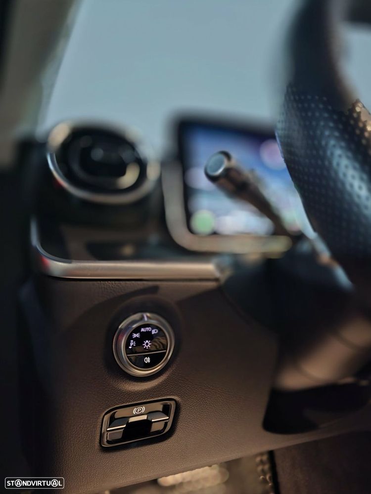 Mercedes-Benz C 220 d AMG Line - 22