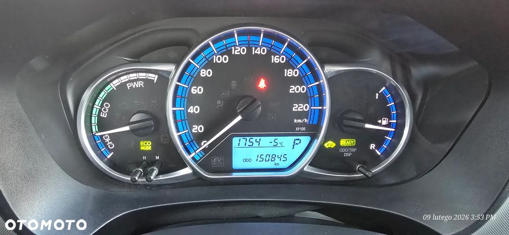 Toyota Yaris 1.5 VVT-i Lounge - 36