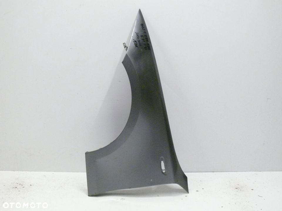 BŁOTNIK PRZEDNI LEWY BMW 1 E81 E82 E87 E88 2004 2011 - 1