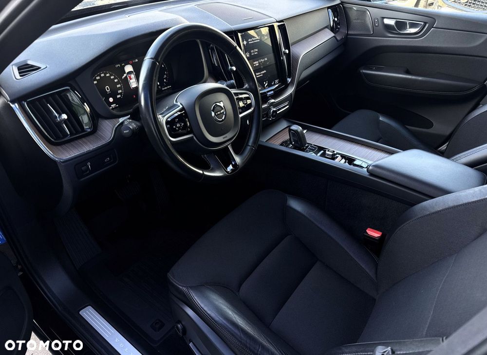Volvo XC 60 - 12