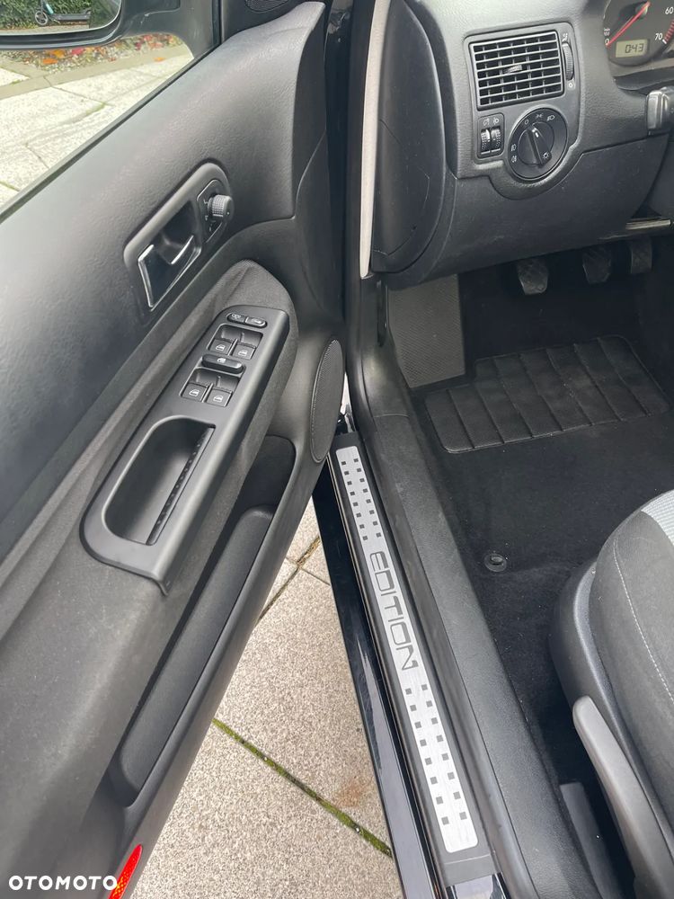 Volkswagen Golf IV 1.4 16V Comfortline - 30