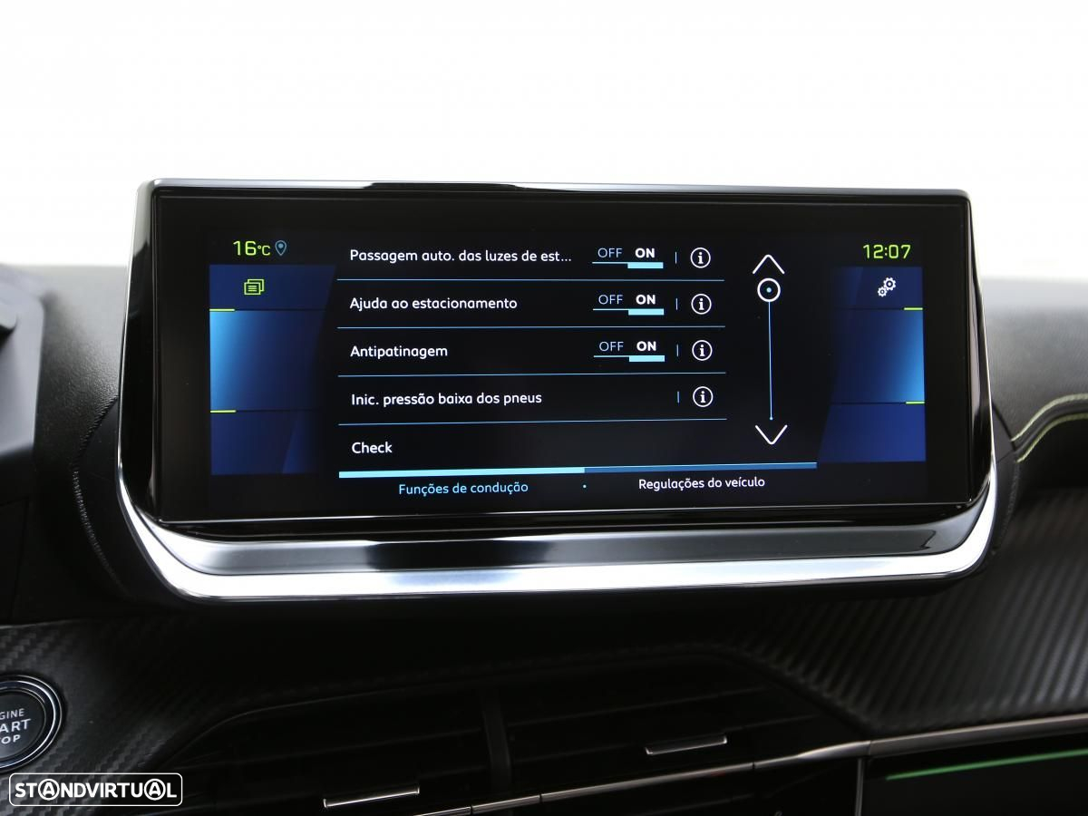 Peugeot e-2008 50 kWh GT - 21