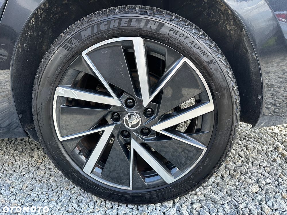 Skoda Octavia 1.5 TSI e-Tec Sportline DSG - 30