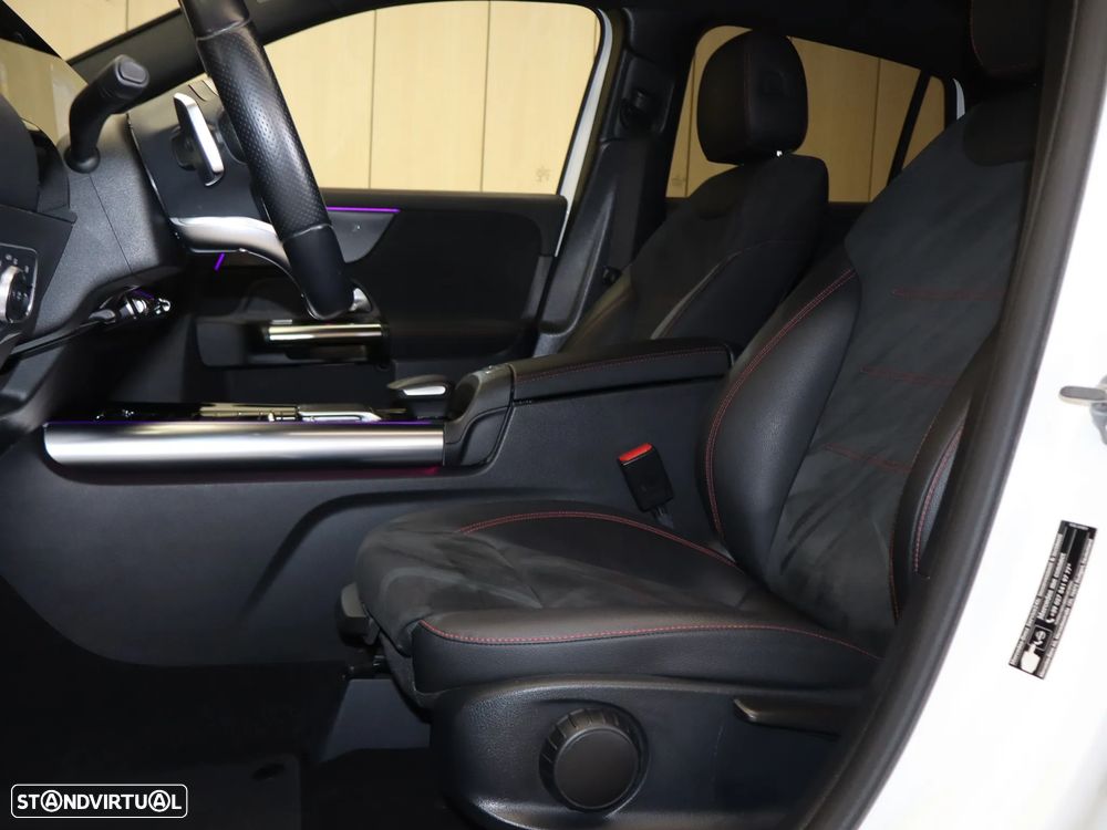 Mercedes-Benz GLA 250 e 8G-DCT AMG Line - 23