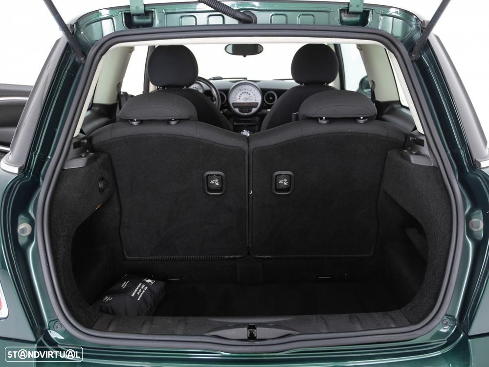 MINI 3 Portas - 11