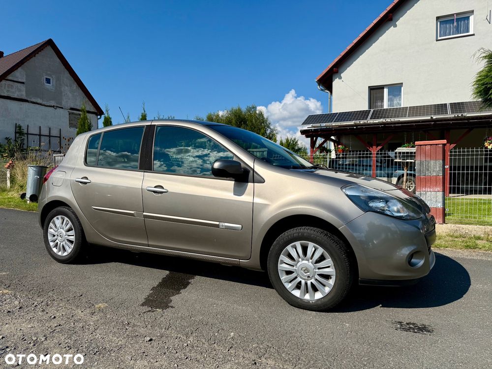 Renault Clio 1.2 16V 75 Dynamique - 3
