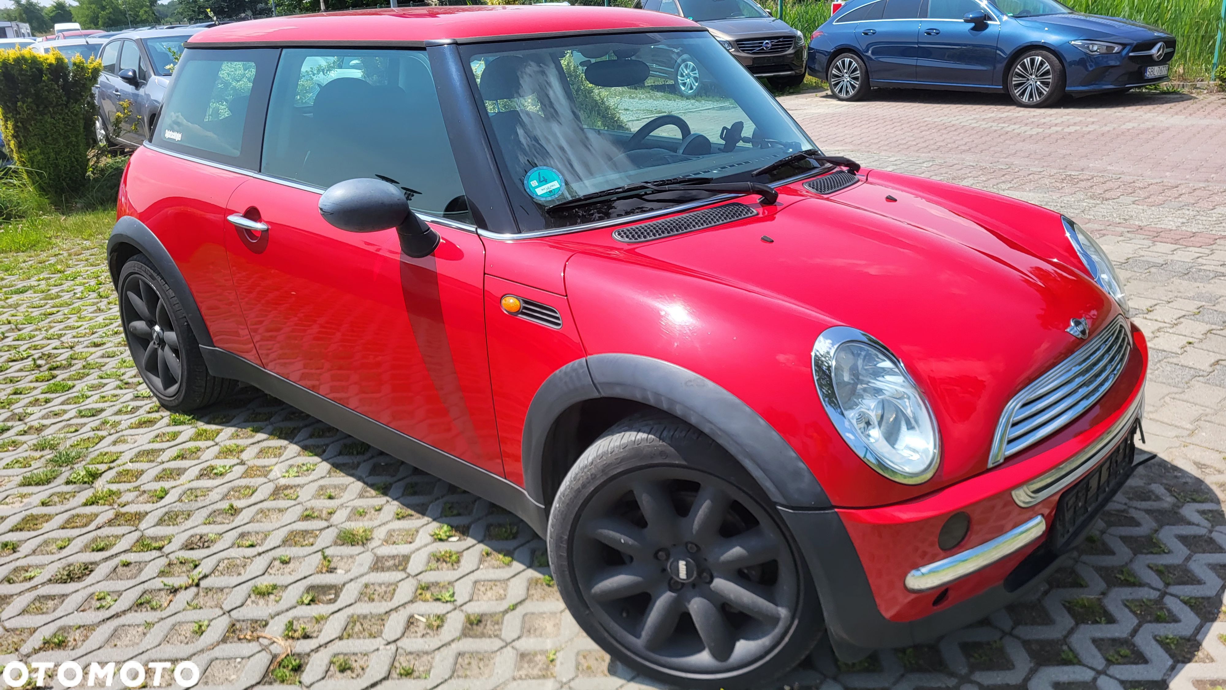 MINI ONE - 1