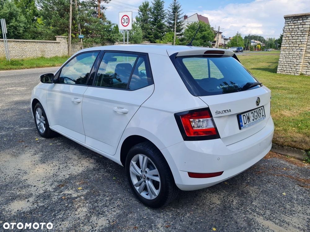Skoda Fabia 1.0 Edition - 4