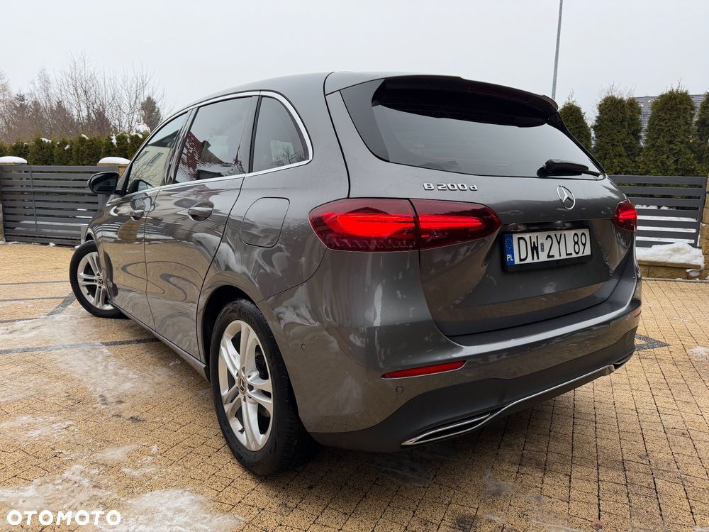 Mercedes-Benz Klasa B 200 d Progressive 8G-DCT - 2