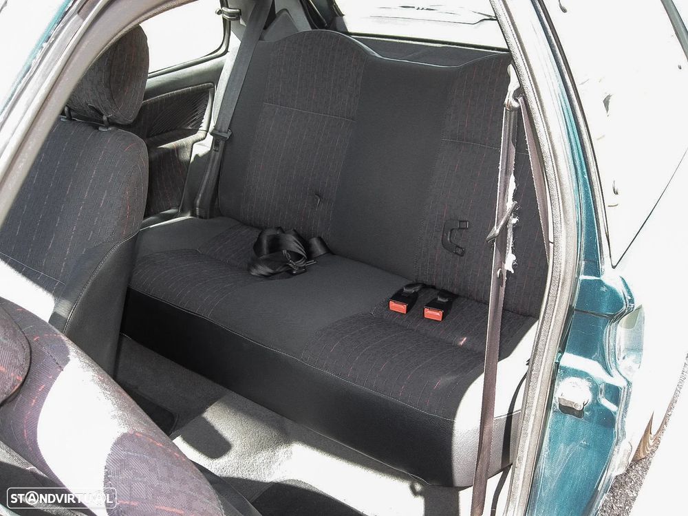 Citroën Saxo 1.1i SX - 4