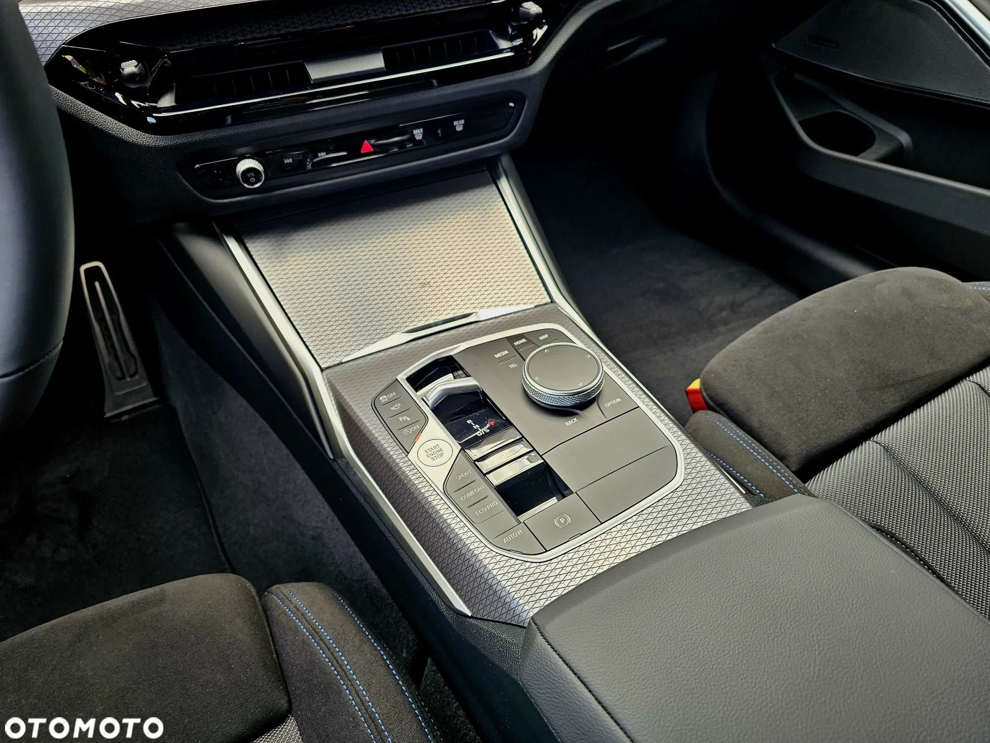BMW Seria 3 M340i xDrive mHEV sport - 28