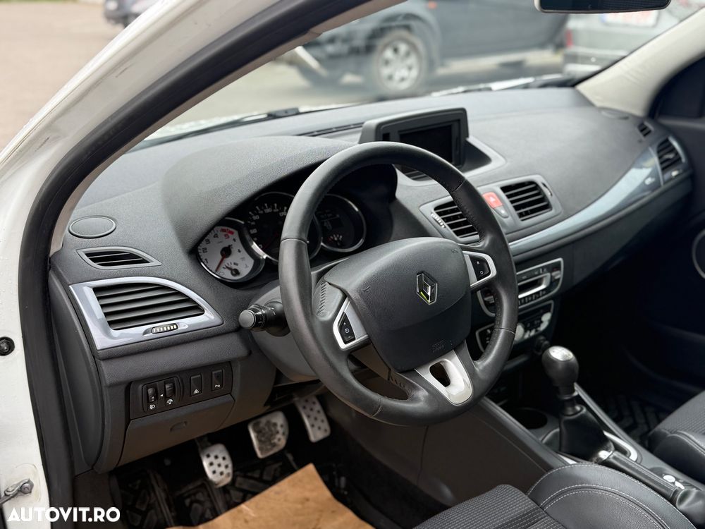 Renault Megane - 8