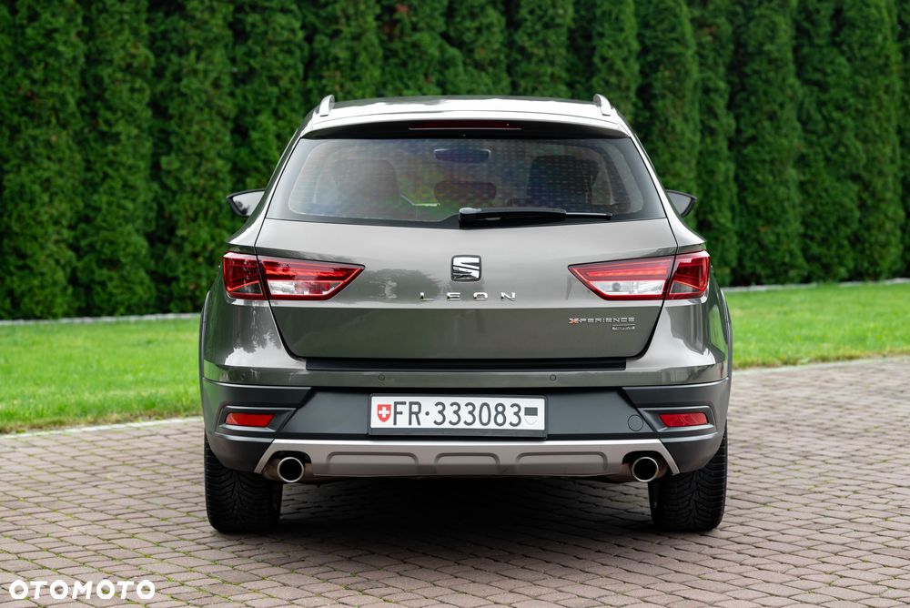 Seat Leon 1.8 TSI Start&Stop 4Drive DSG X-Perience - 11