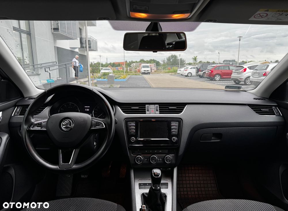 Skoda Octavia 1.4 TSI Ambition - 13