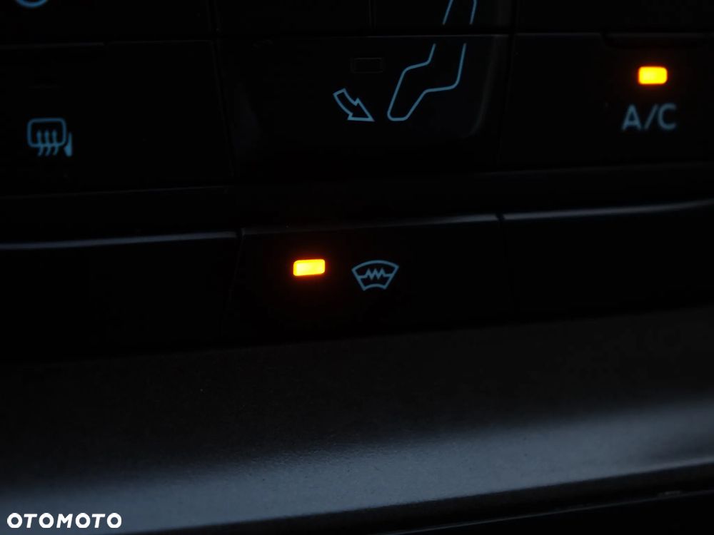 Ford Transit Custom 6-osobowy LONG brygadówka L2H1 - 18