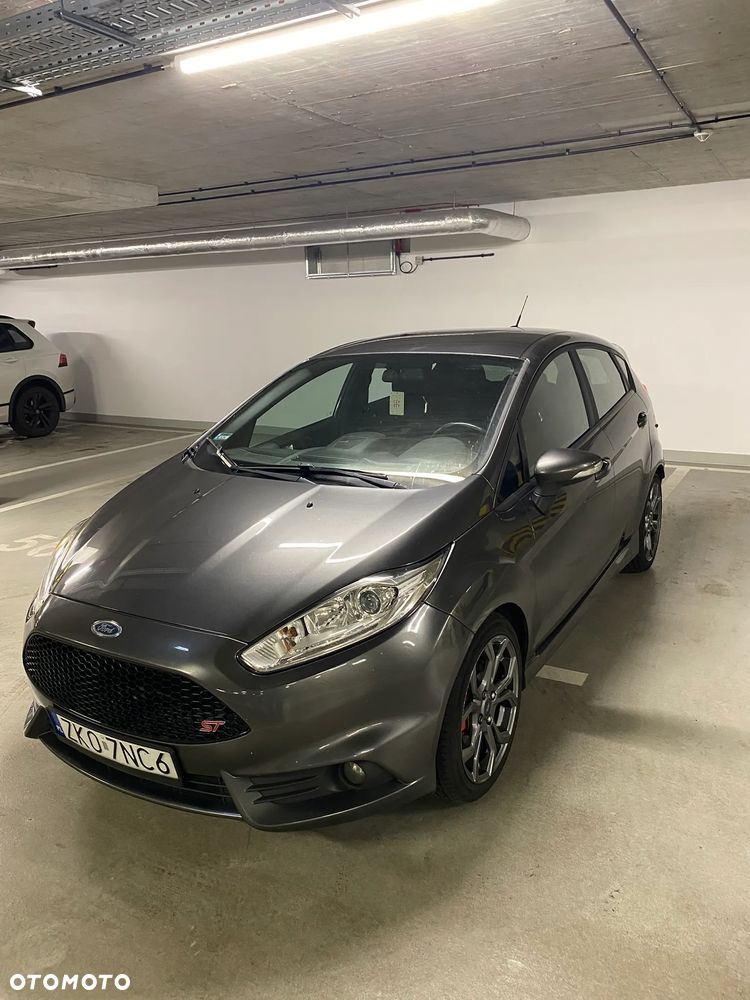 Ford Fiesta ST - 1