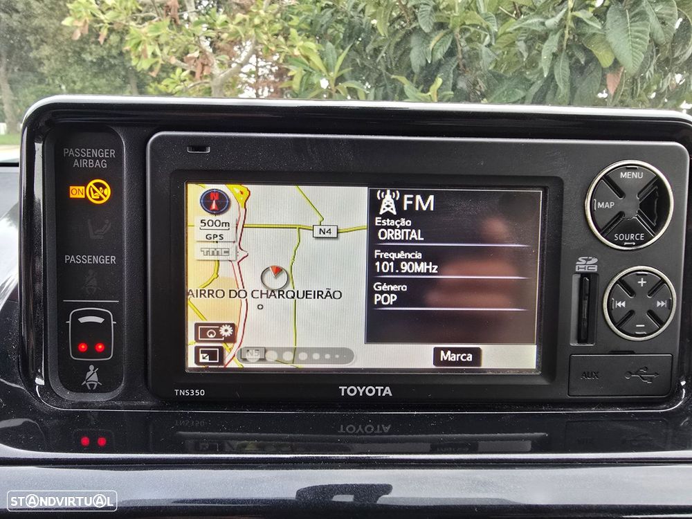 Toyota iQ 1.33 VVT-i 2 MultiDrive NAVI+Bluetooth - 10