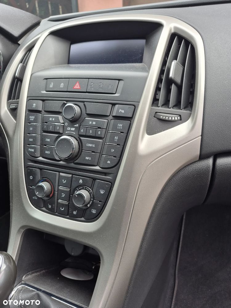 Opel Astra 1.4 T Essentia EU6 - 3