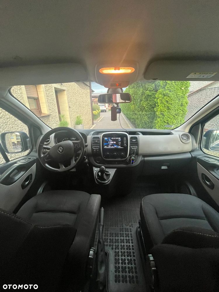 Renault Trafic - 11