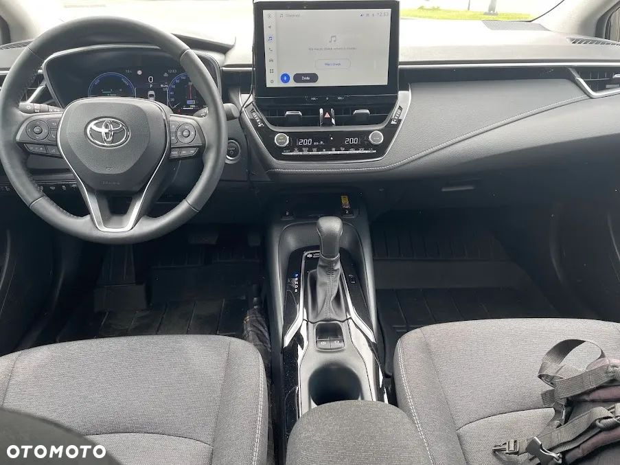 Toyota Corolla - 3