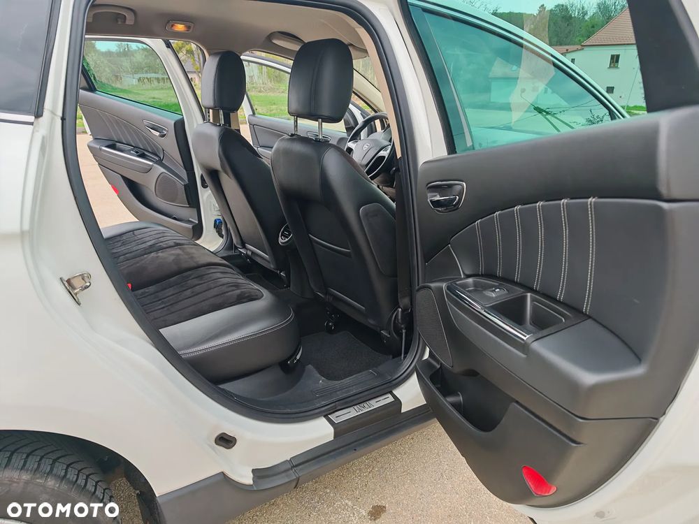 Lancia Delta 1.4 T-Jet 16v Oro - 13