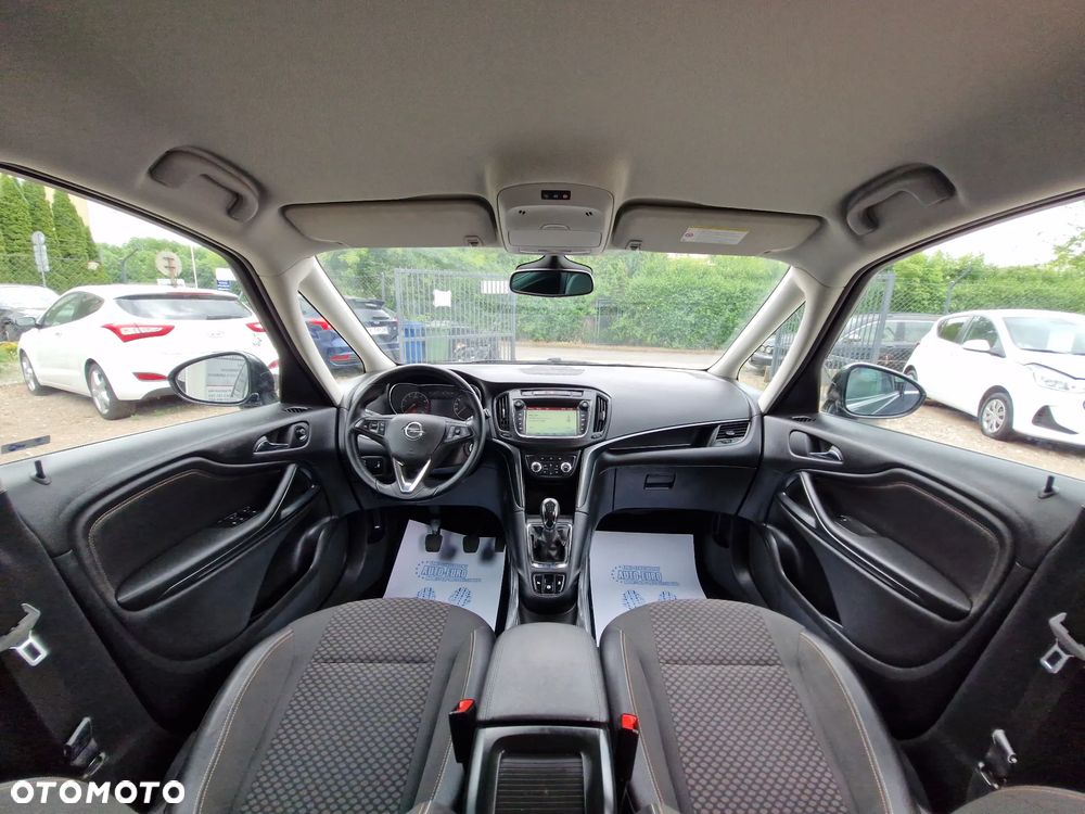 Opel Zafira 1.4 T Cosmo EcoFLEX S&S - 26