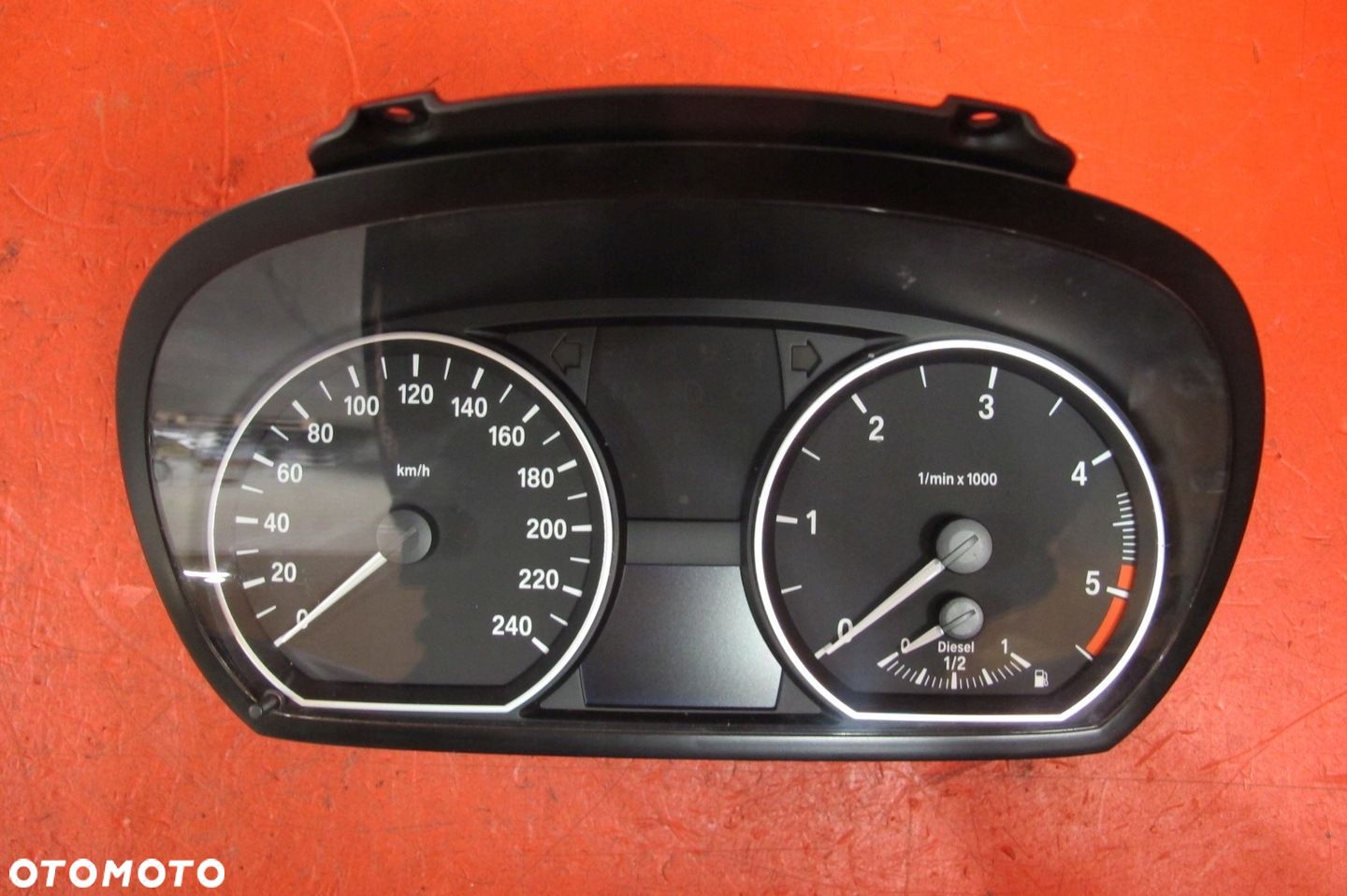 BMW I E87 2.0 D M47D20 E81 LICZNIK ZEGARY 9166821 1024952 - 1