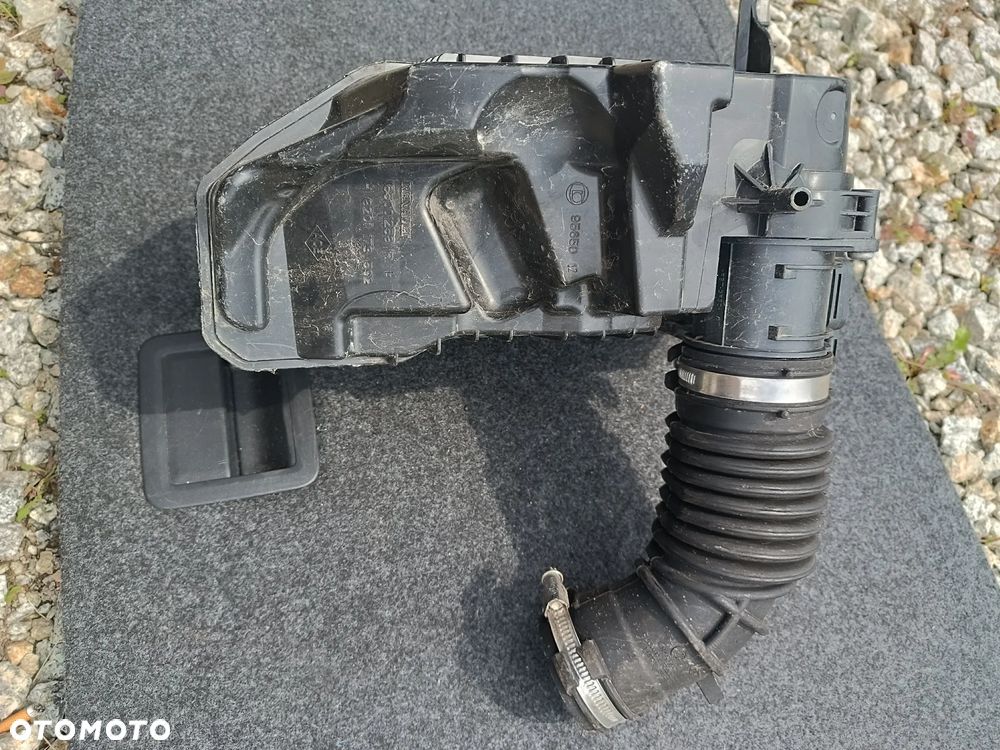 FILTR POWIETRZA OBUDOWA RENAULT DACIA 165001258R - 2