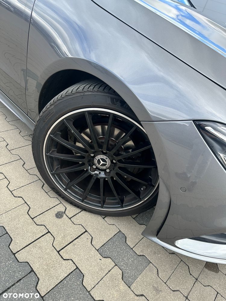 Mercedes-Benz CLA 180 AMG Line 7G-DCT - 14
