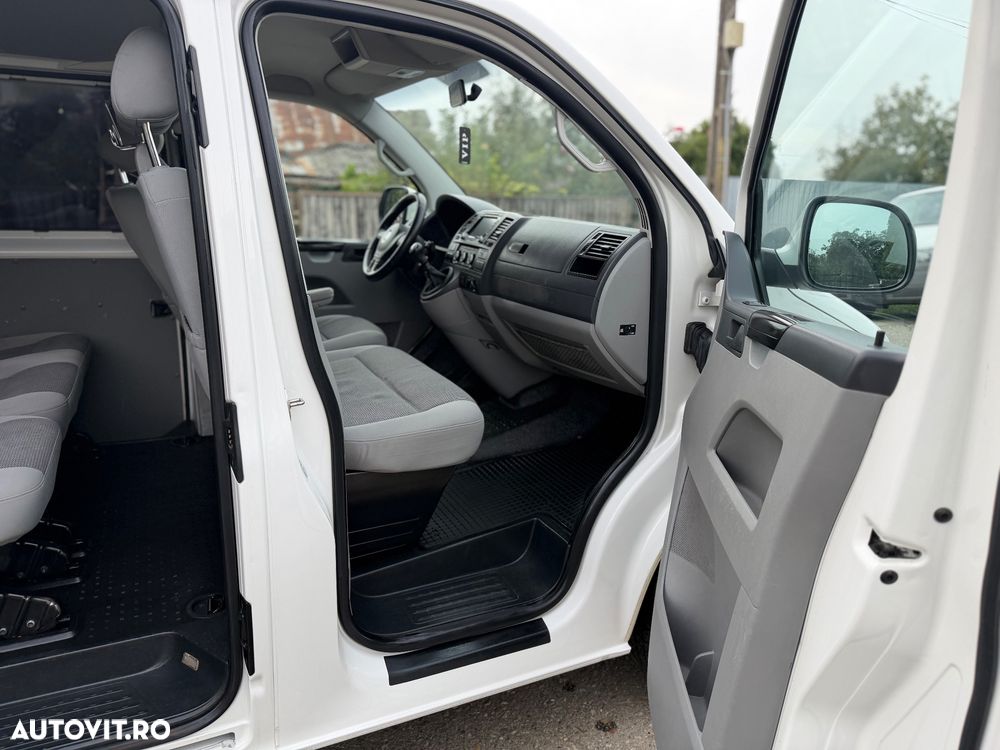 Volkswagen Transporter - 11