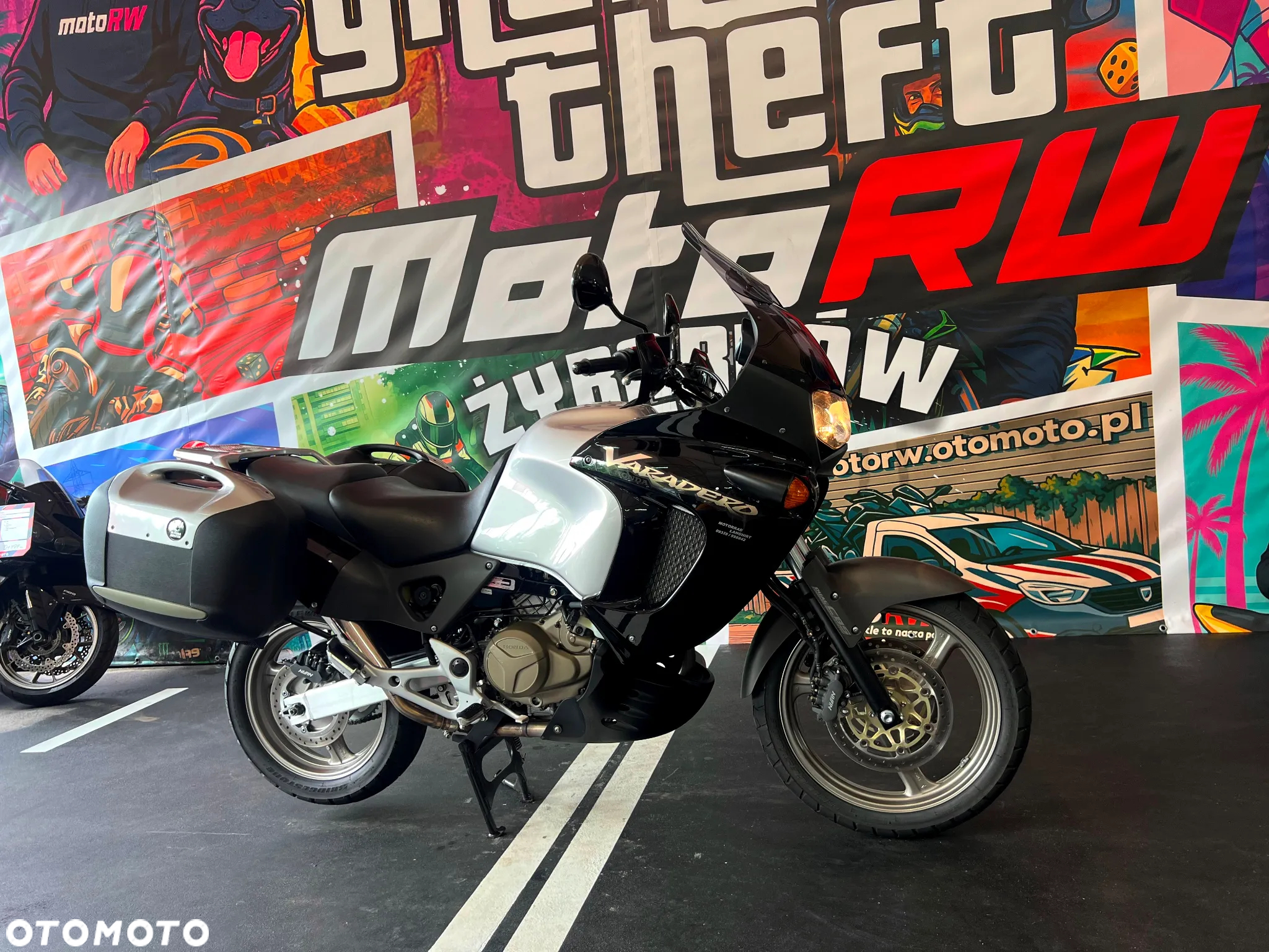 Honda XL - 8