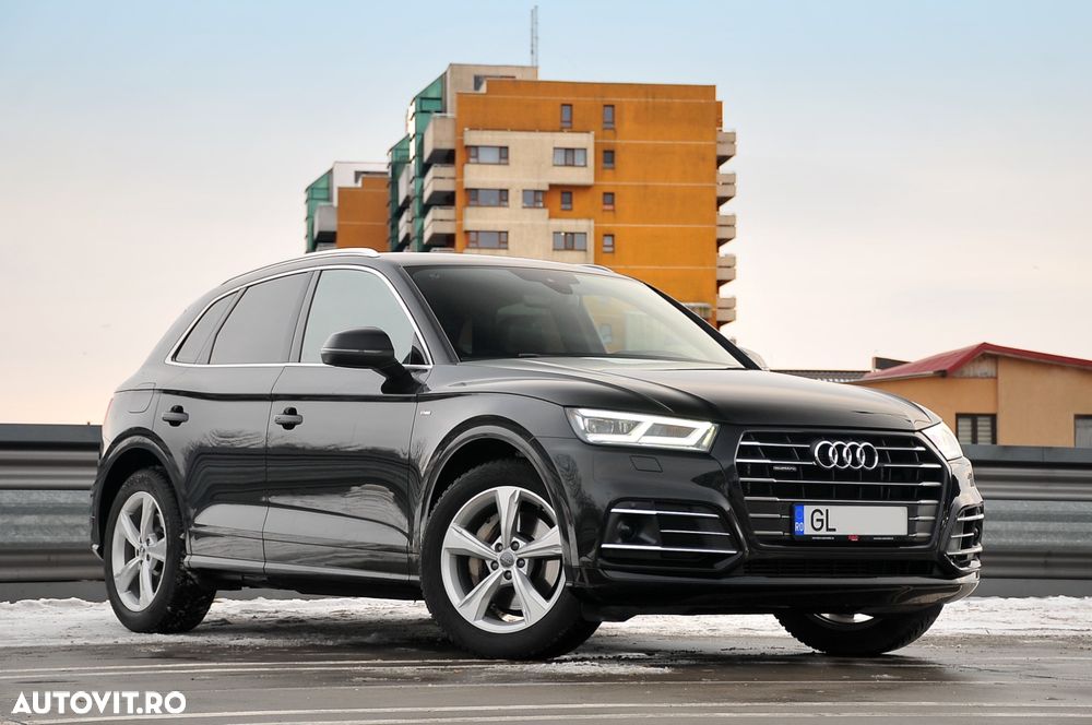 Audi Q5 55 TFSI e quattro S tronic - 2