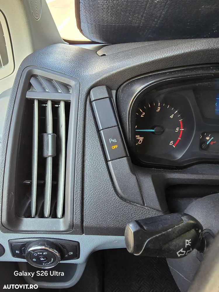Ford Transit - 22