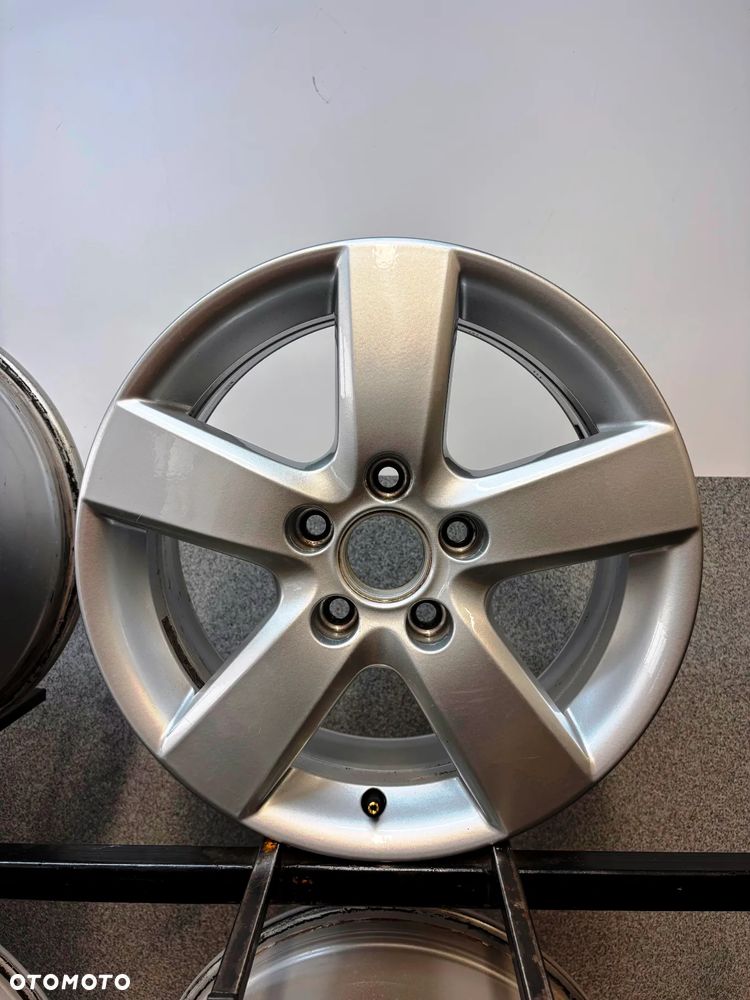 4 FELGI ALU. VW TOURAN, CADDY, GOLF 5,6 16'' 6,5J ET50 - 5
